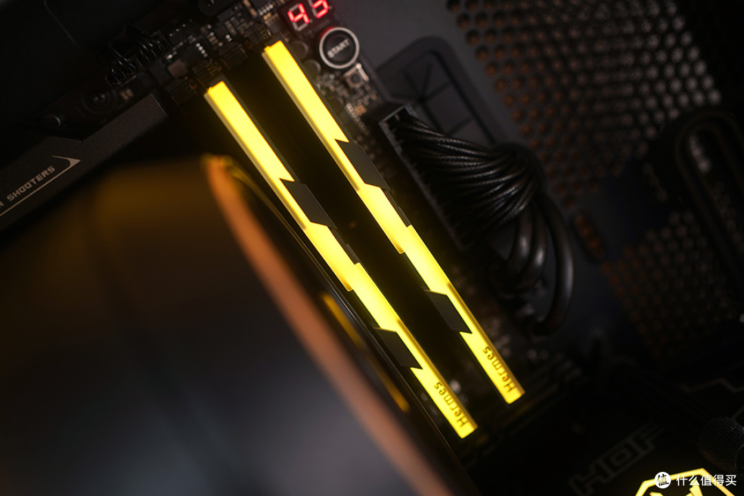 265K+STRIX Z890-E+HOF RTX5070Ti+思民Z10 DS/ZET5装机效果展示