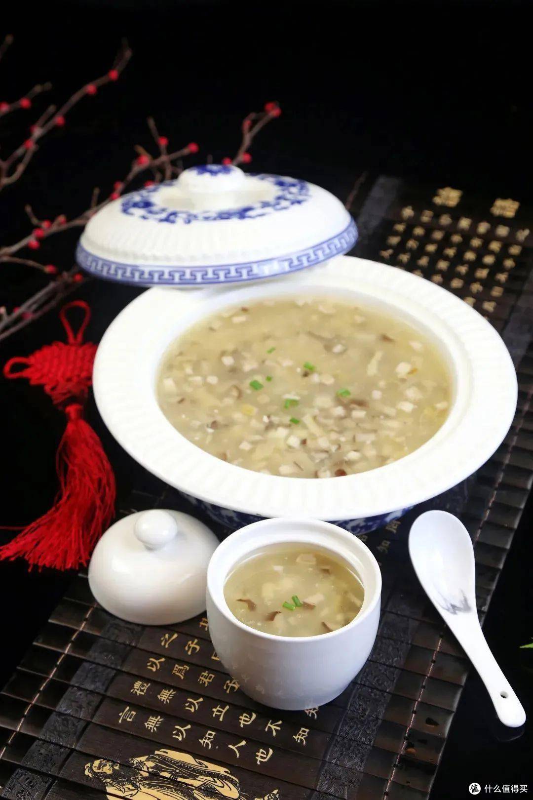 八大菜系之一的“徽菜”,十大传统名菜是啥?我猜,全吃过的不多