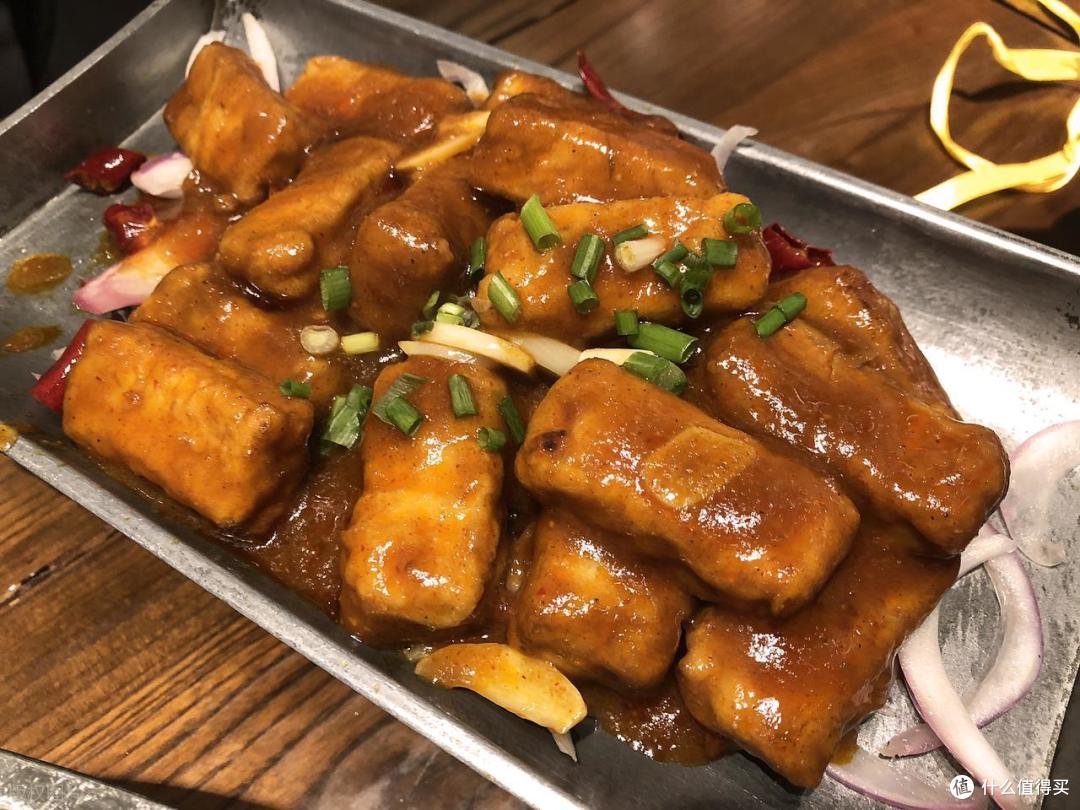 八大菜系之一的“徽菜”,十大传统名菜是啥?我猜,全吃过的不多