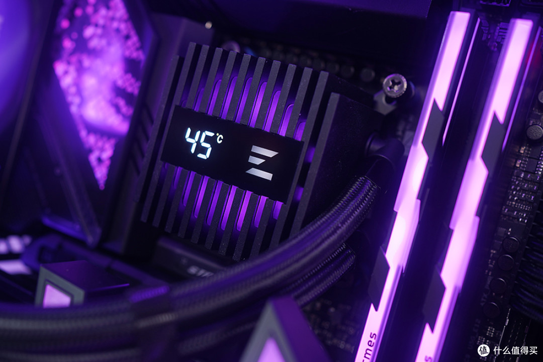 265K+STRIX Z890-E+HOF RTX5070Ti+酷冷至尊 MF500 装机效果展示