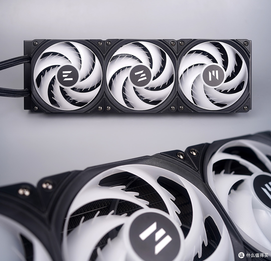 265K+STRIX Z890-E+HOF RTX5070Ti+酷冷至尊 MF500 装机效果展示