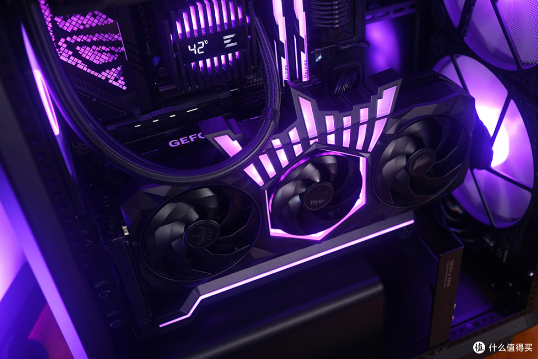 265K+STRIX Z890-E+HOF RTX5070Ti+酷冷至尊 MF500 装机效果展示