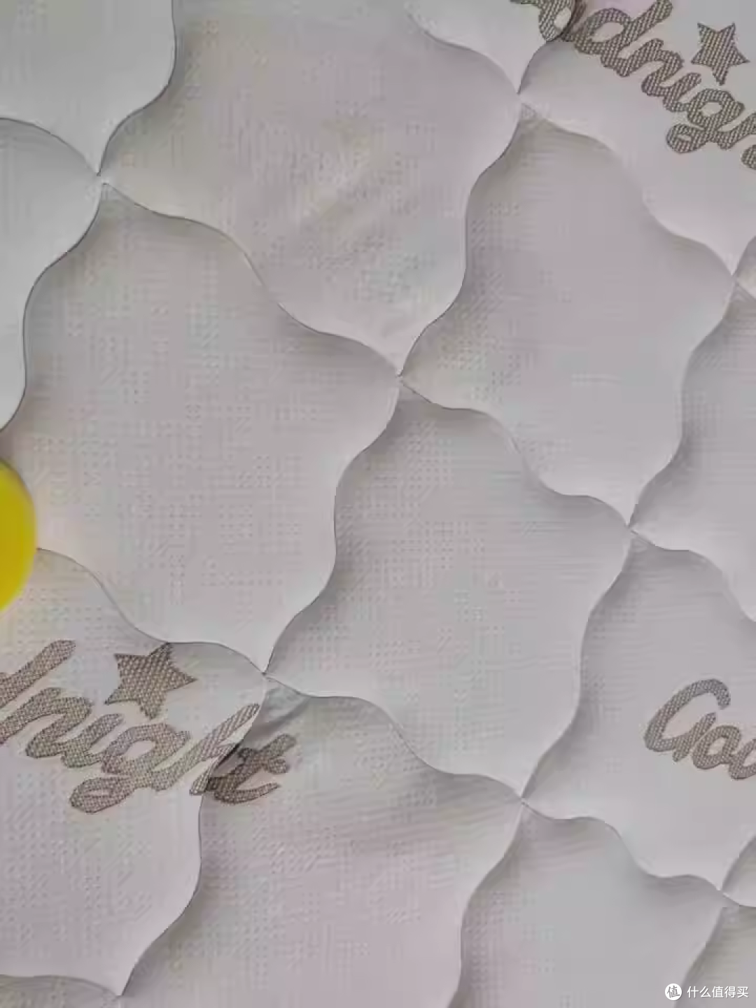 Jujujenny 清洁剂,让旧床垫秒变 “新” 的