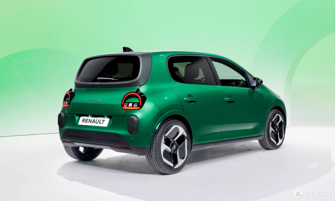比比亚迪海豚还好看?雷诺正式发布Twingo E-Tech,网友吵翻了!