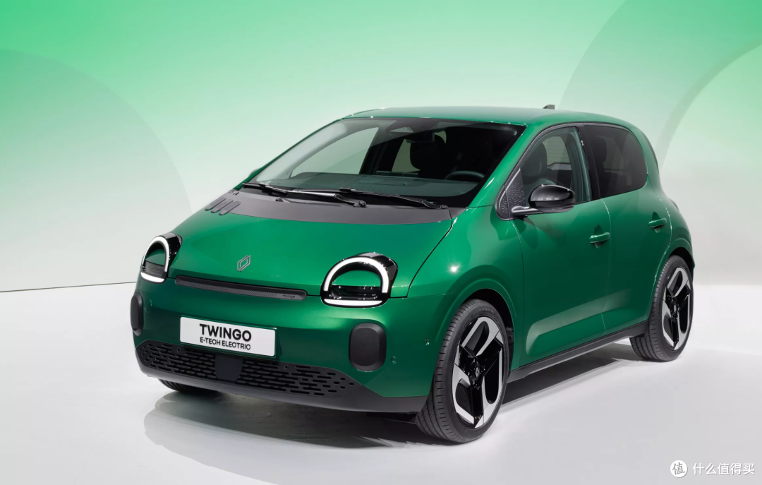 比比亚迪海豚还好看?雷诺正式发布Twingo E-Tech,网友吵翻了!
