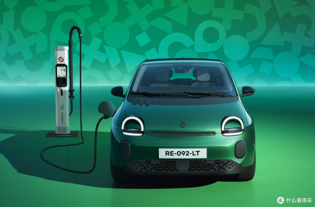 比比亚迪海豚还好看?雷诺正式发布Twingo E-Tech,网友吵翻了!