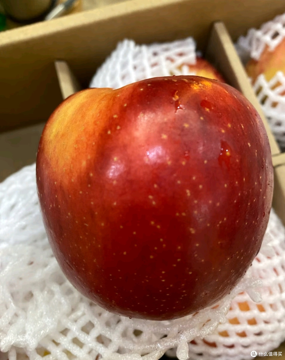 双11种草好物分享:京鲜生 天水花牛苹果 净重4.5斤 单果170g+