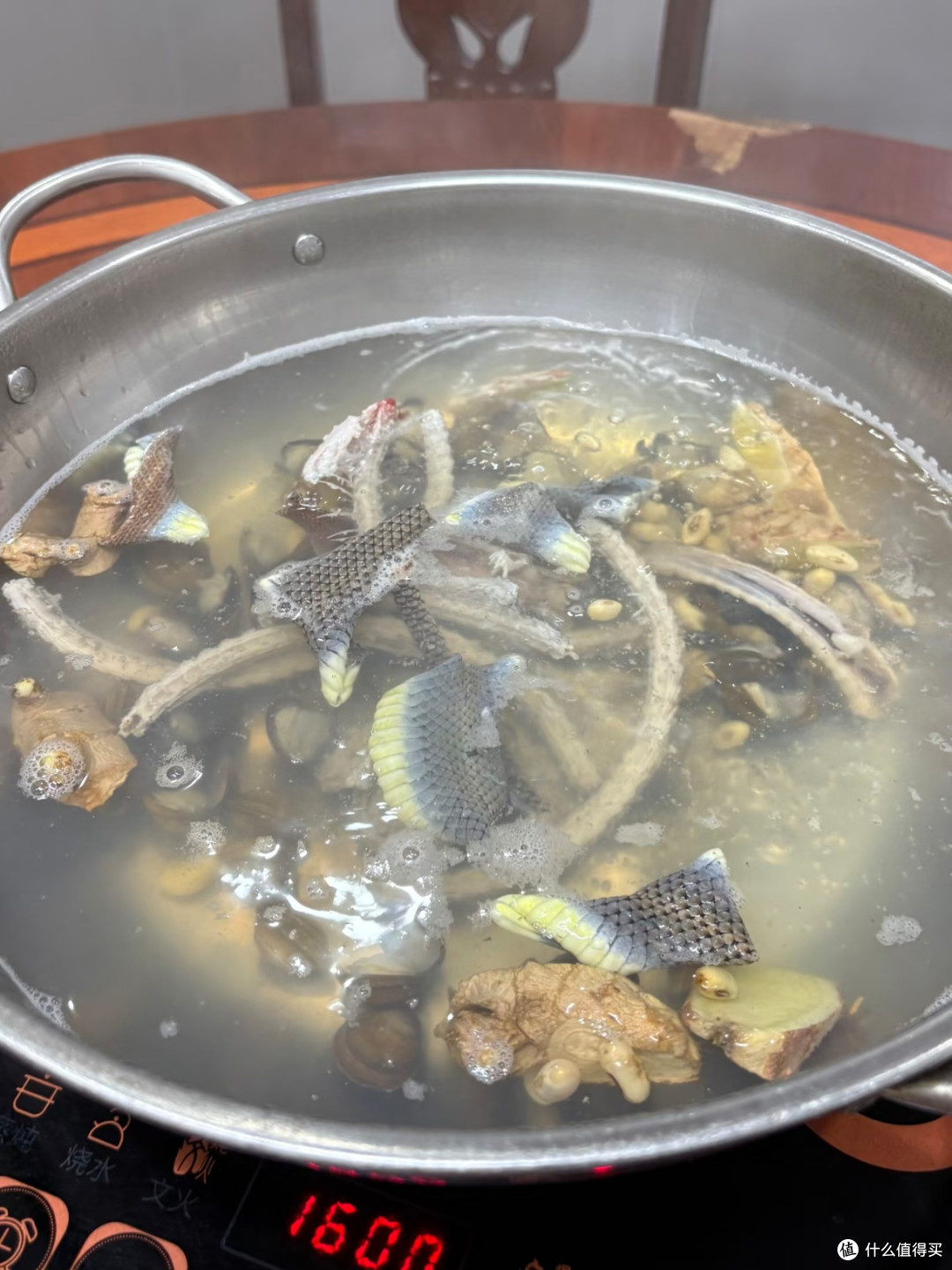 漳州莲珠火锅蛇肉体验!第一次吃去骨蛇片直接封神