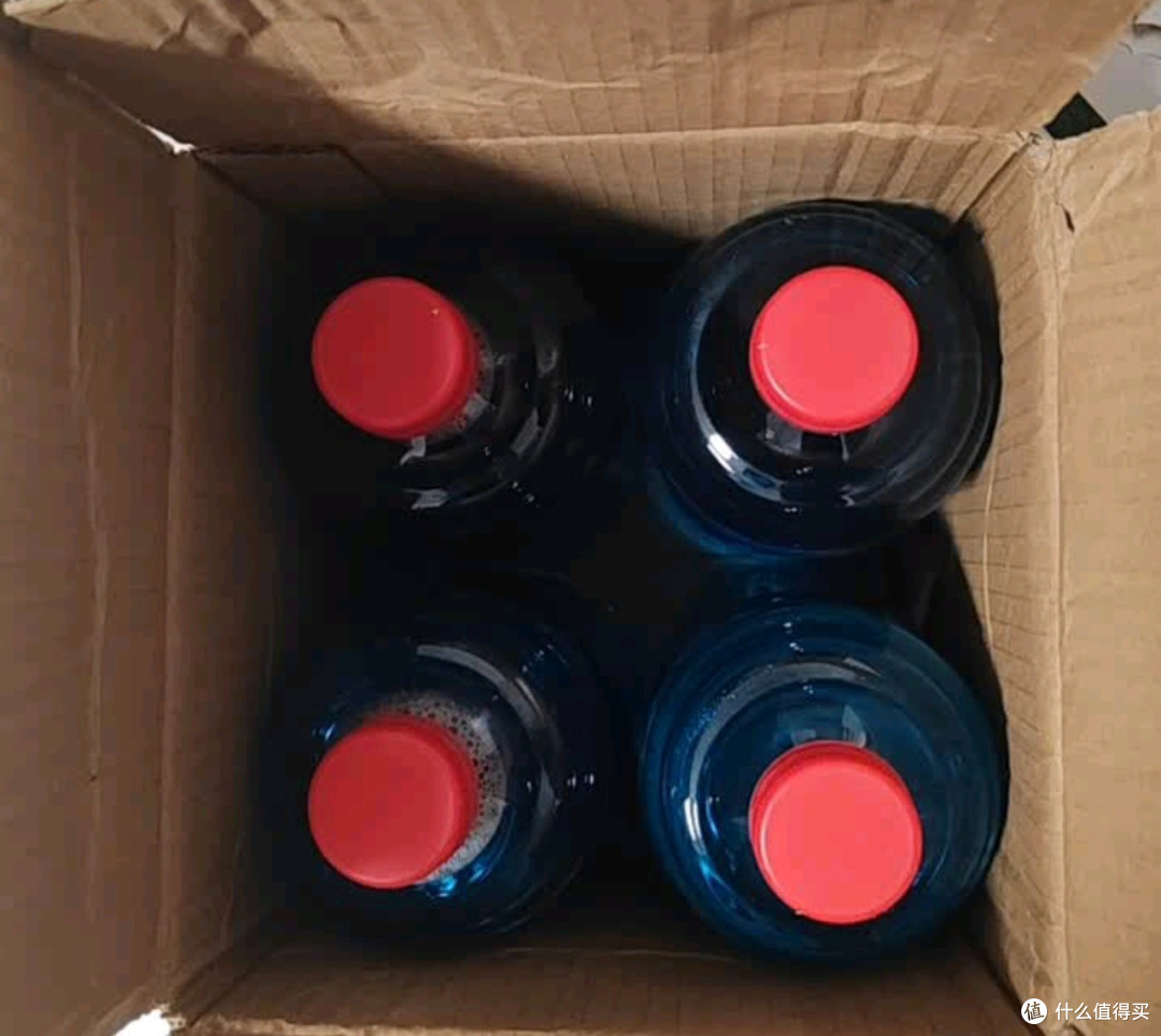 固特威南极一号玻璃水清洁力强