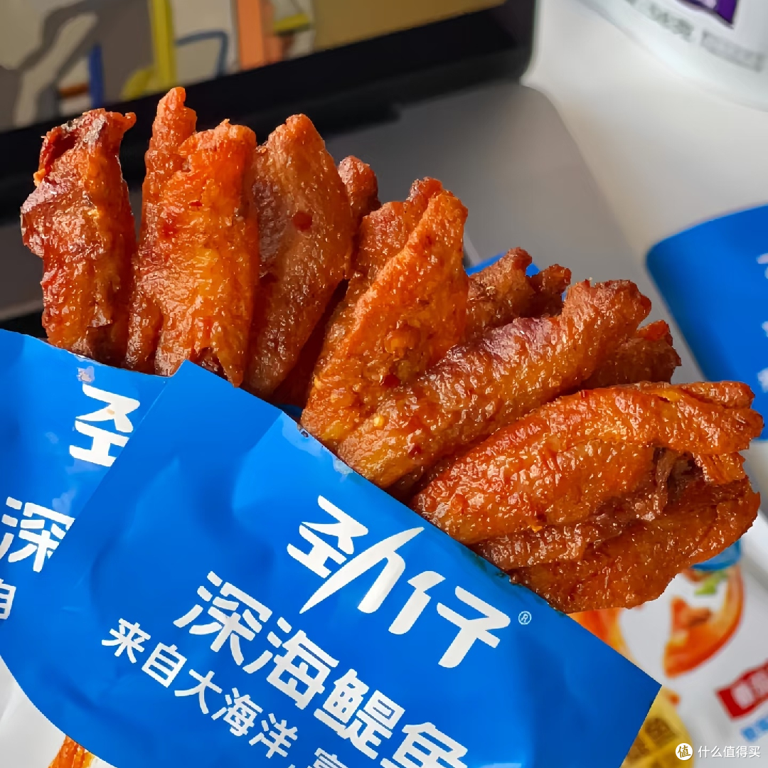 劲仔深海鳀鱼:追剧必备零食!