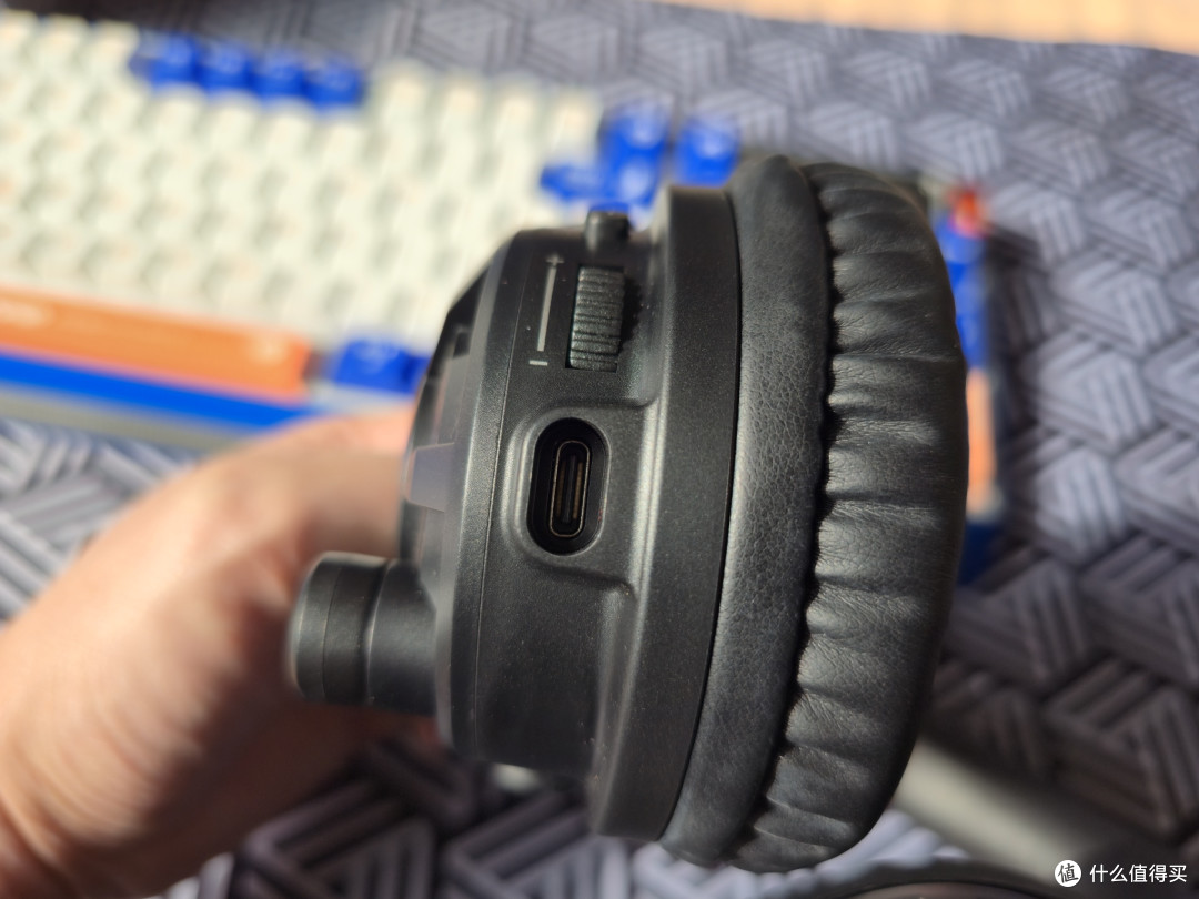 OneOdio G18BT 三模连接 + 30ms 延迟！游戏耳机实测：60H 续航 + 降噪麦，开黑听歌都省心