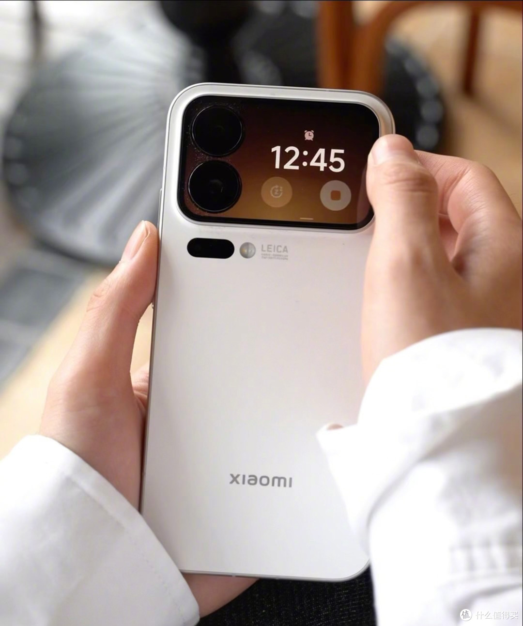 37天销量破200万,6.3寸小屏+6300mAh,小米手机成为“新黑马”
