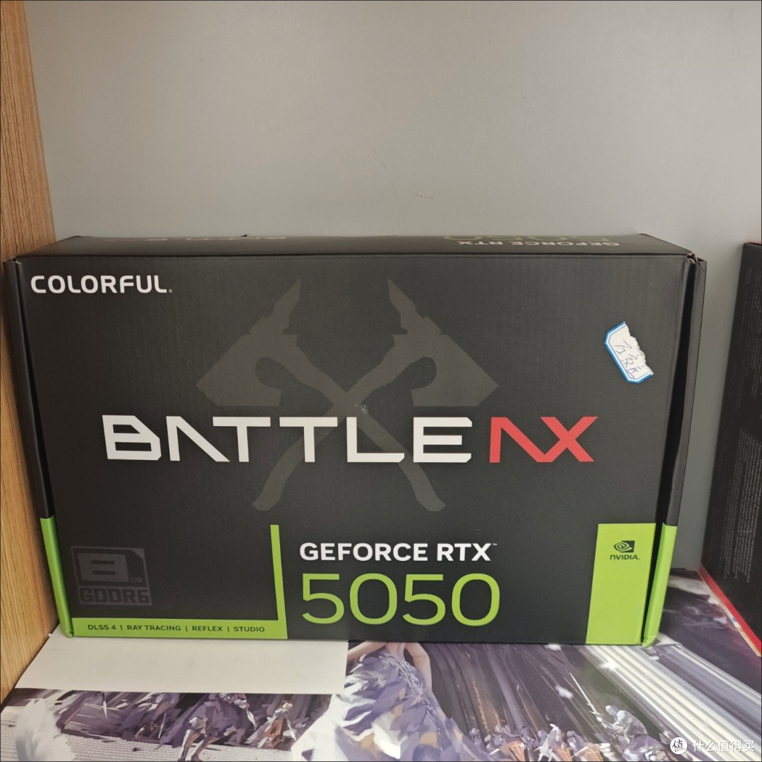 七彩虹RTX 5050 8GB显卡,130W神功耗通吃2K游戏,性价比屠夫!