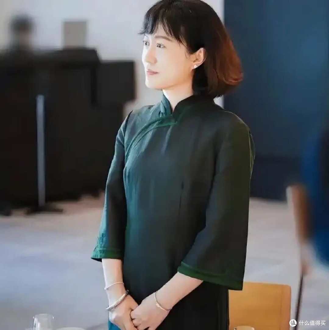 翁帆搬离清华园别墅，继续学术之路