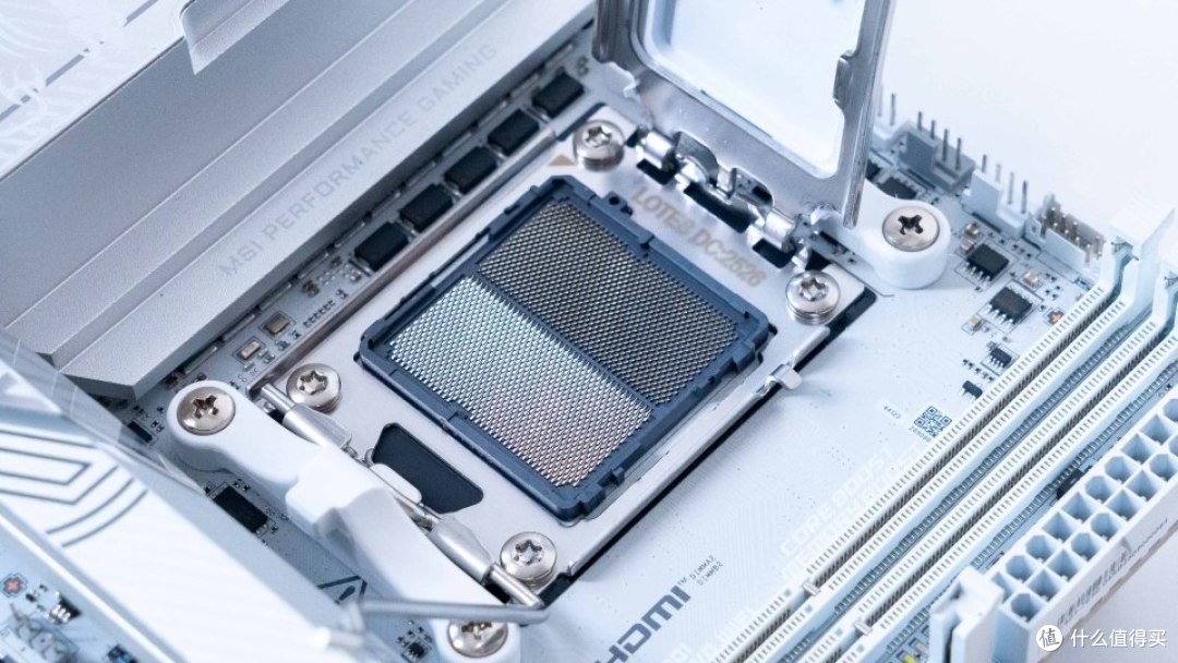 AM5 ITX板皇驾到:微星 MPG X870i EDGE TI EVO WIFI主板评测