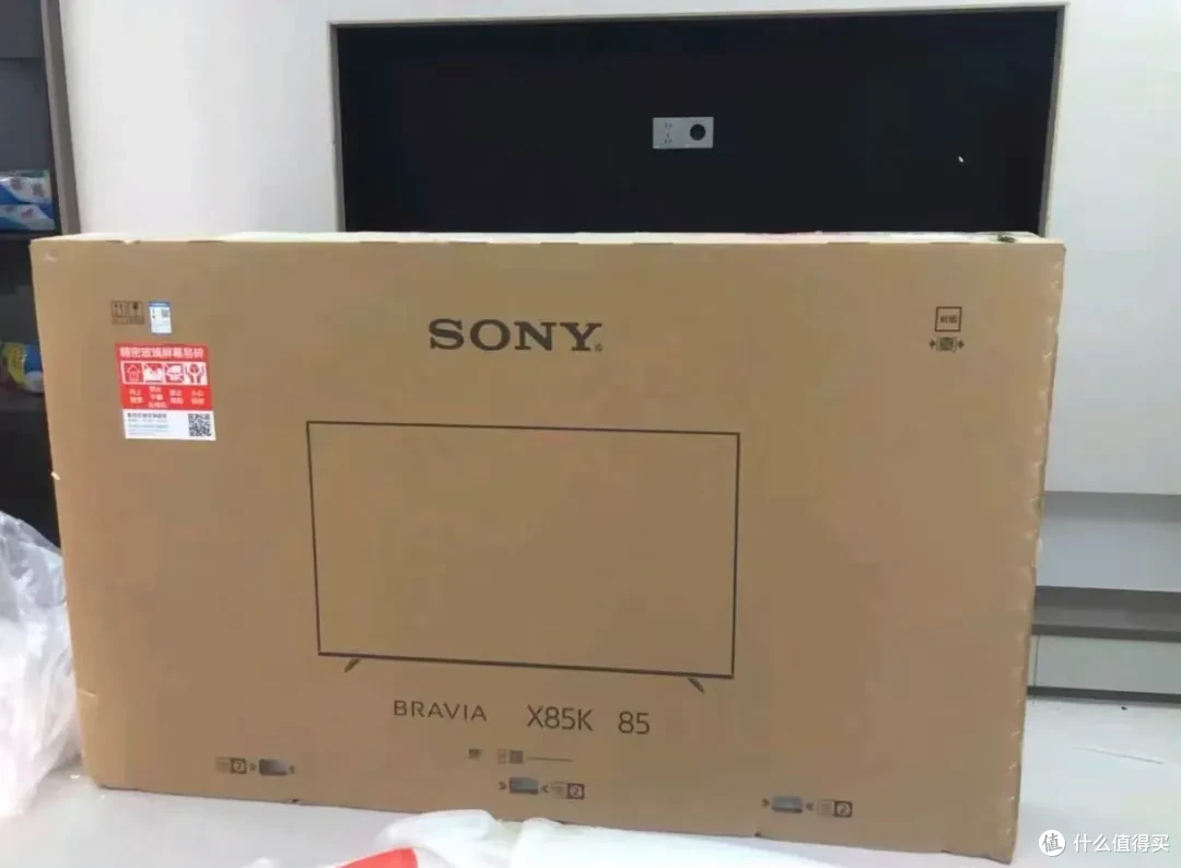 原价1.4万的索尼85寸大电视,今天跌到4979元,不用国补随便买
