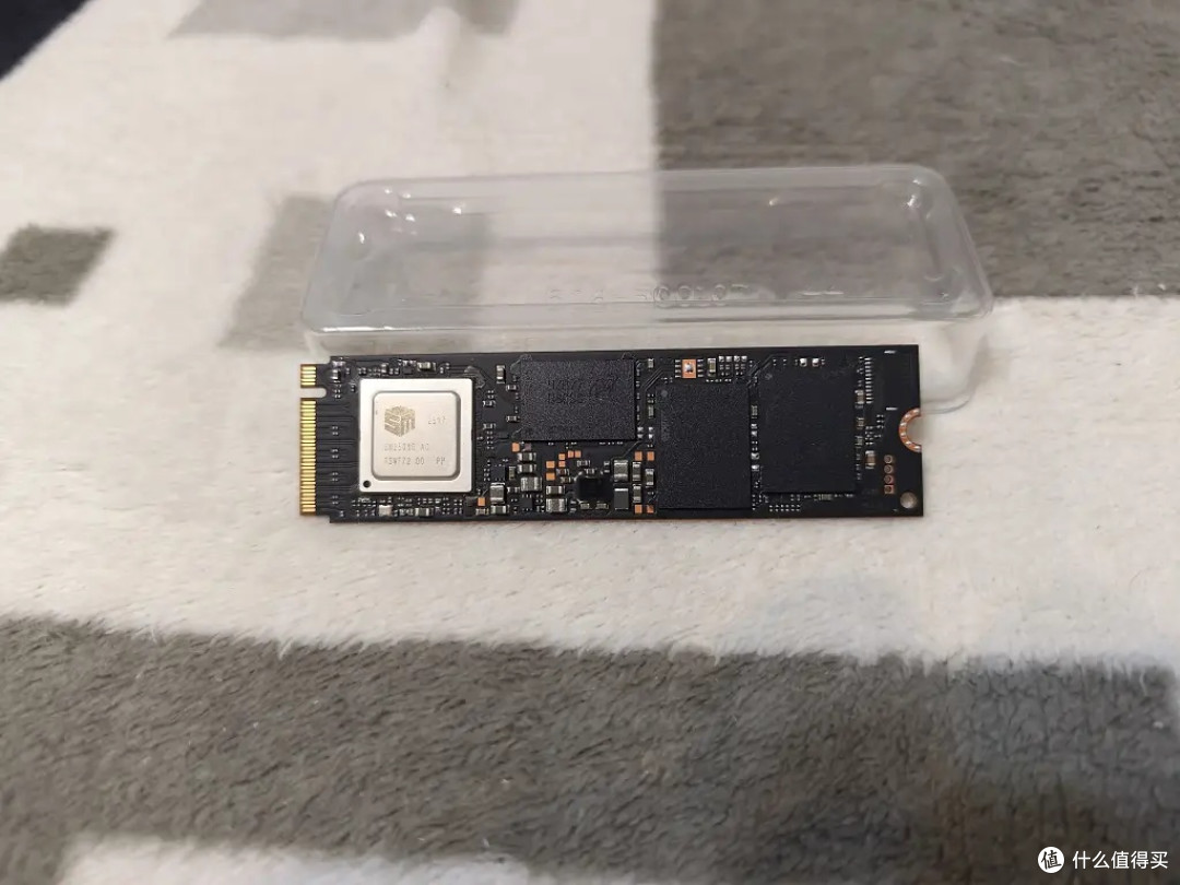 极致的速度——美光 Crucial T710 Gen5 SSD