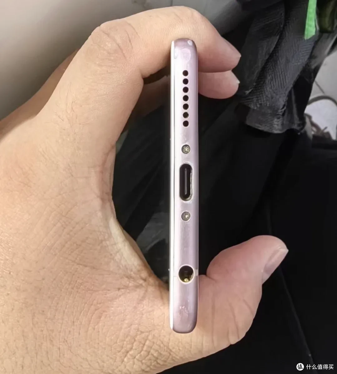40元的华为LCD手机,模仿苹果外观设计,骁龙695还能打吗?