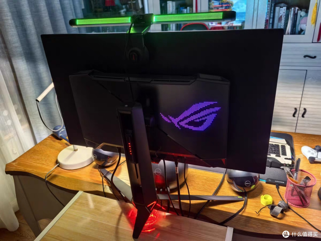 ROG 32英寸4K OLED显示器