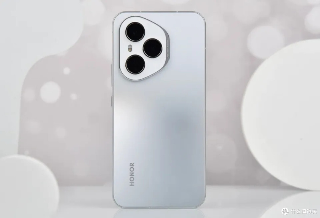 荣耀双11卖断货,7200mAh+2亿像素+IP69防水,全系版本已重回低价