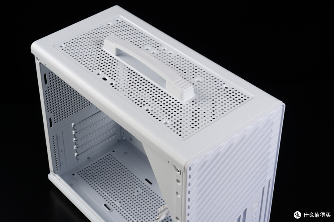 华硕AYW B850M+ASUS天选RTX 5070 OC+机械大师 IF25 装机分享！