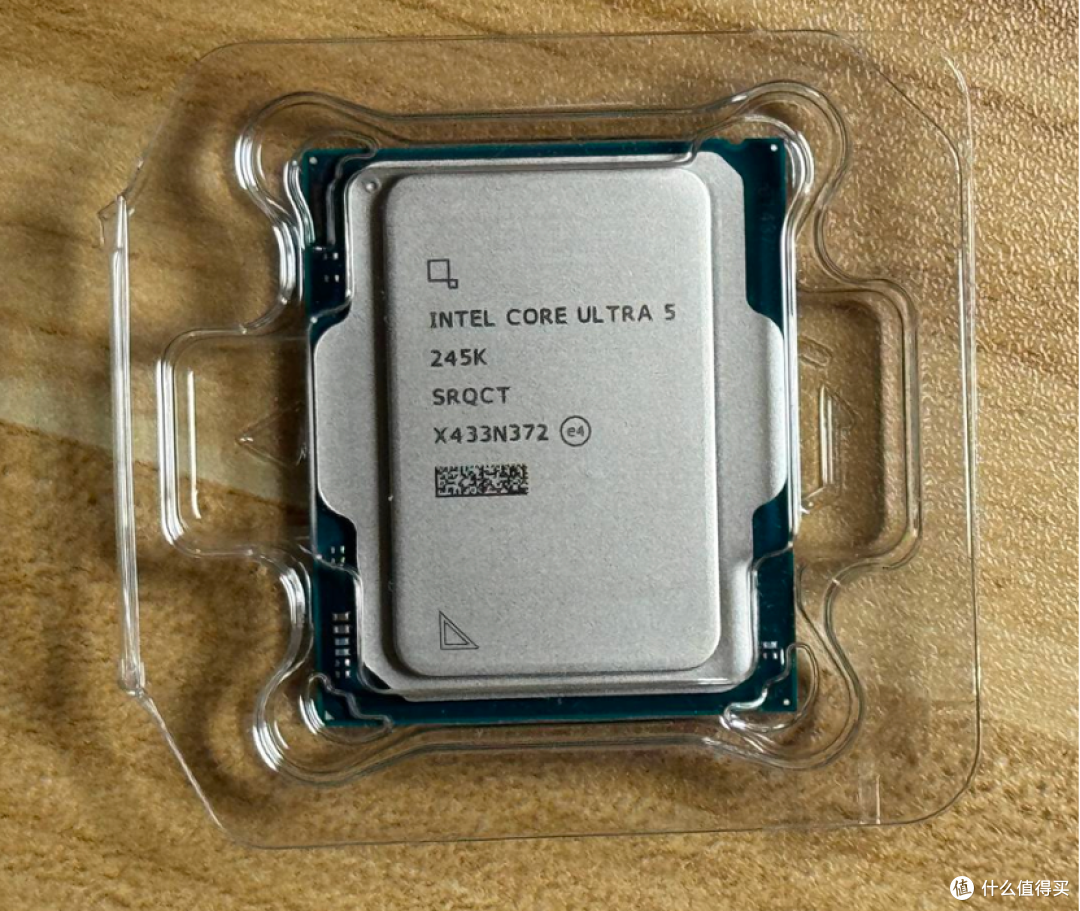 装机一步到位！Ultra5 245K配800系主板，组建高能AI生产力主机