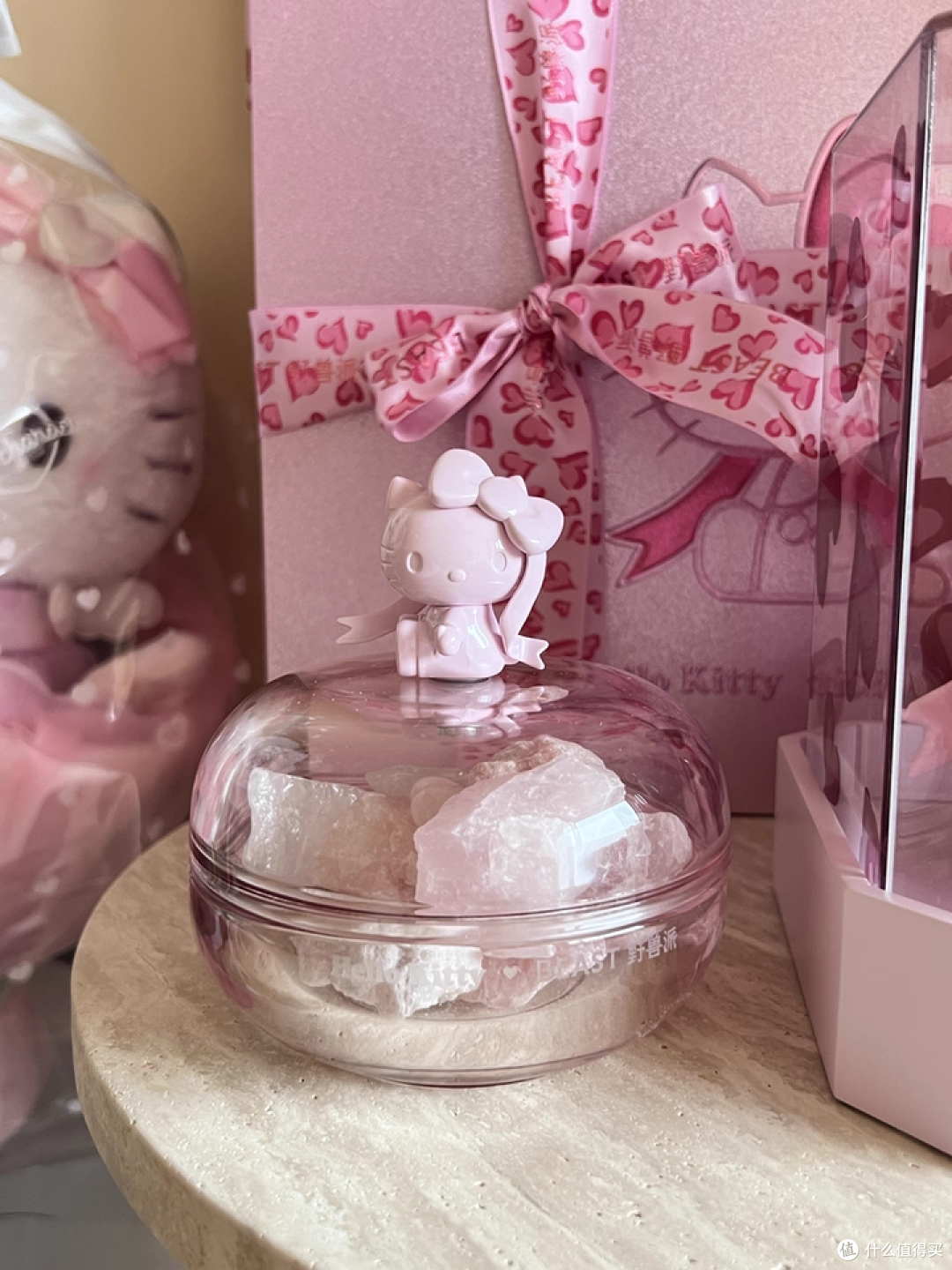 送礼天花板!Hello Kitty野兽派香氛礼盒
