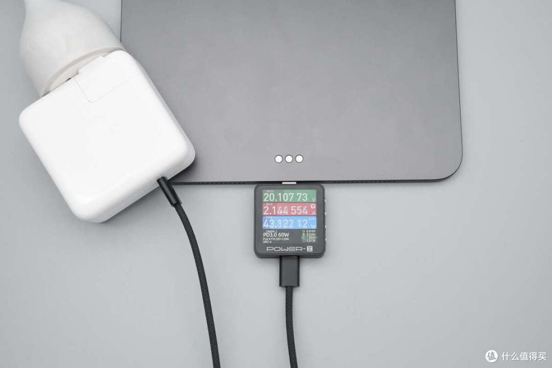苹果 40W 动态适配器的真正主角出现,iPad Pro 11 M5充电评测