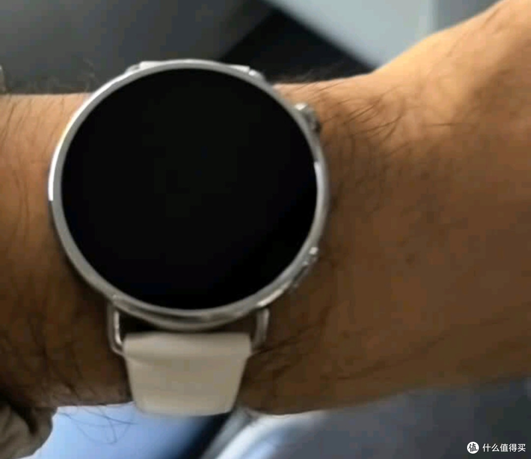 小米Watch S4薄荷绿：性价比高