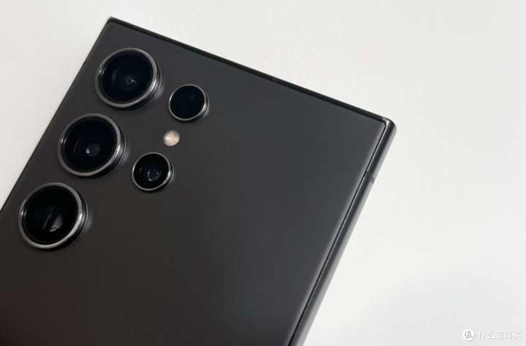 三星Galaxy S24 Ultra深度实测结果:影像、性能、AI都超强