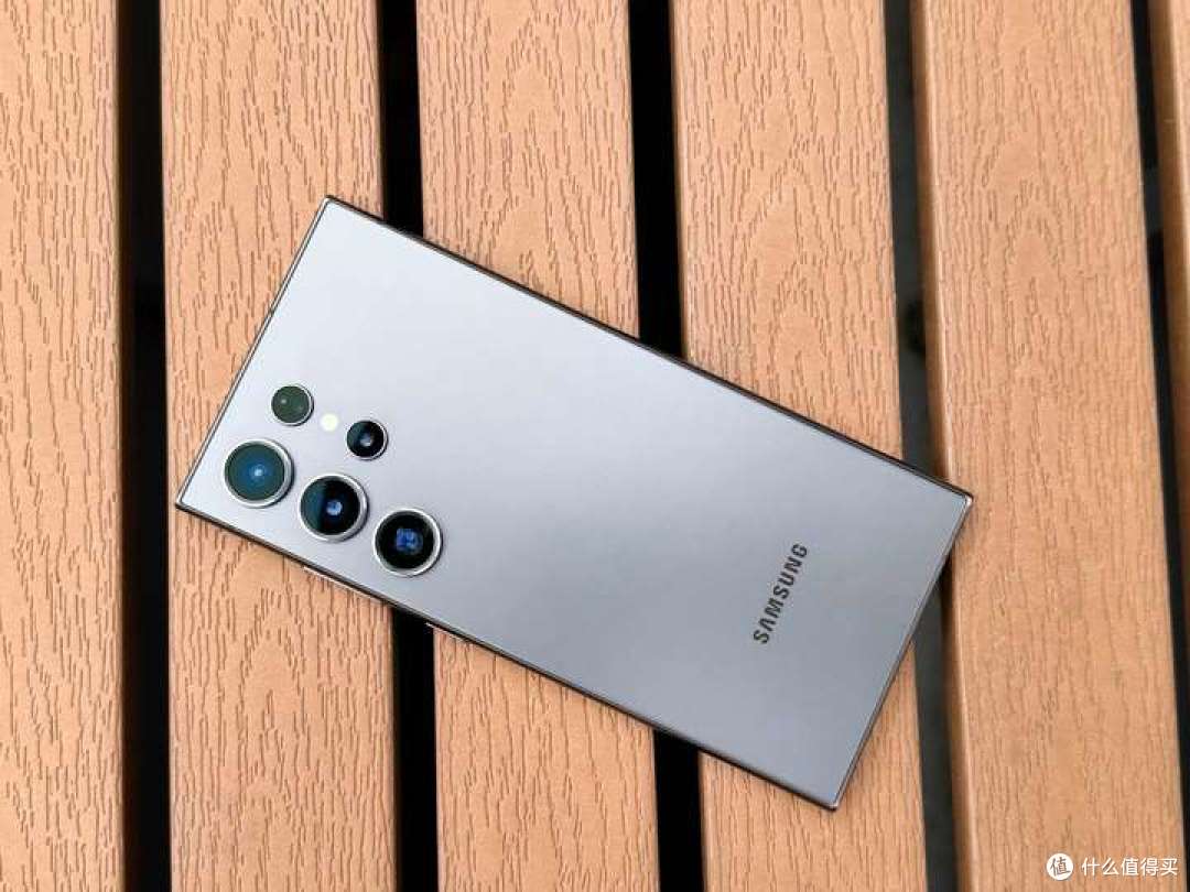 三星Galaxy S24 Ultra深度实测结果:影像、性能、AI都超强