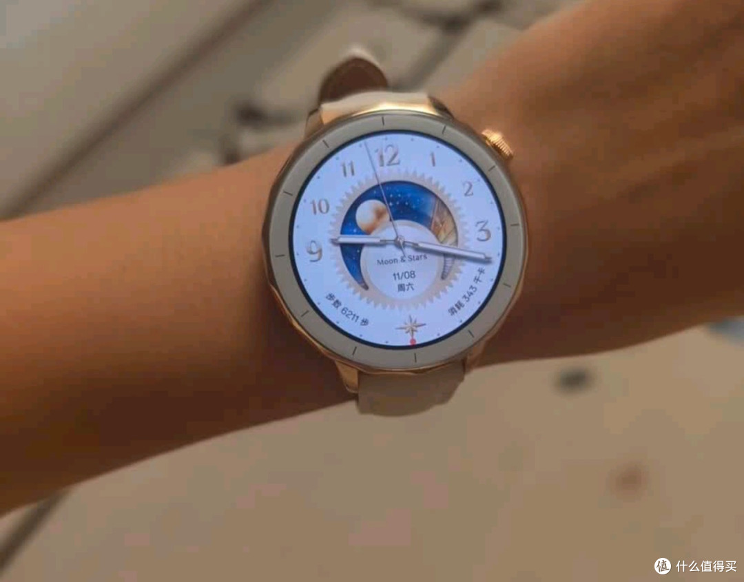 OPPO Watch X2 Mini明日金:轻薄实用