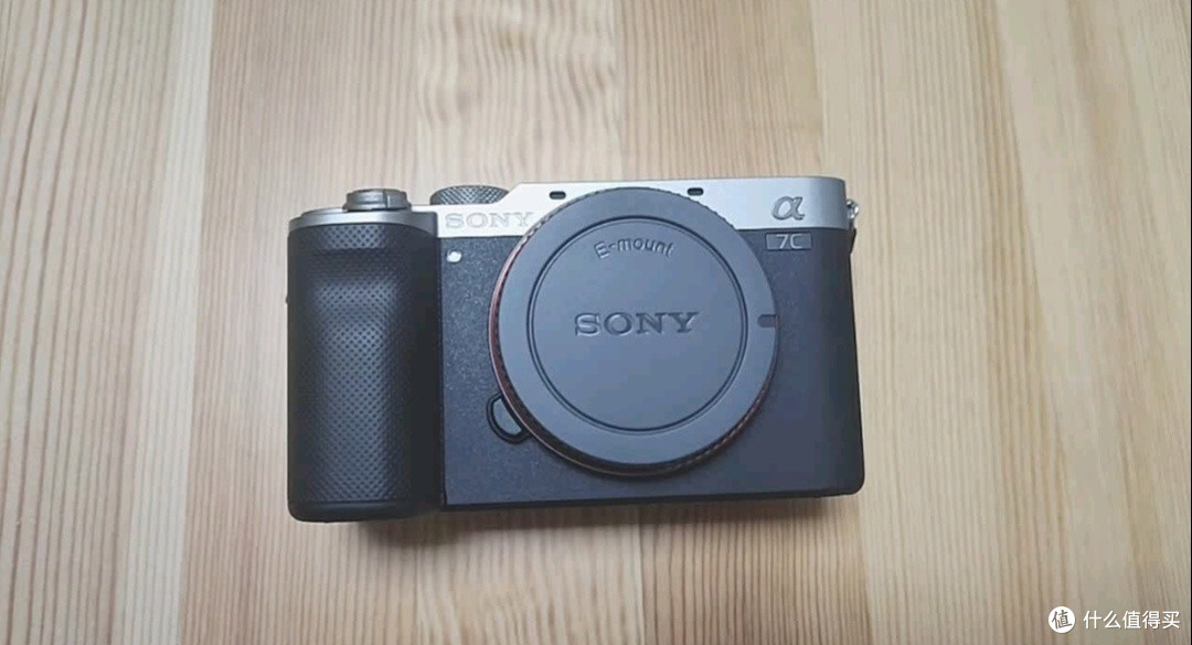 索尼A7C:轻便全画幅微单