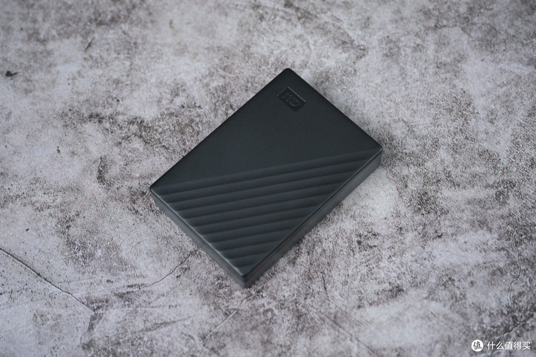 移动存储新选择 西部数据 My Passport 随行版（6TB）测评
