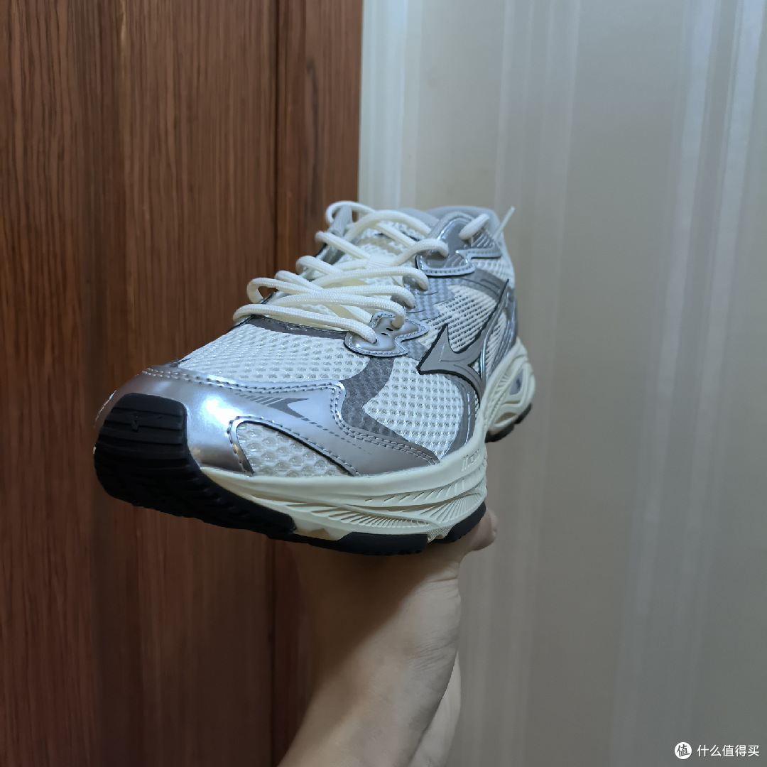 168元美津浓Racer v2开箱,都市通勤新选择?