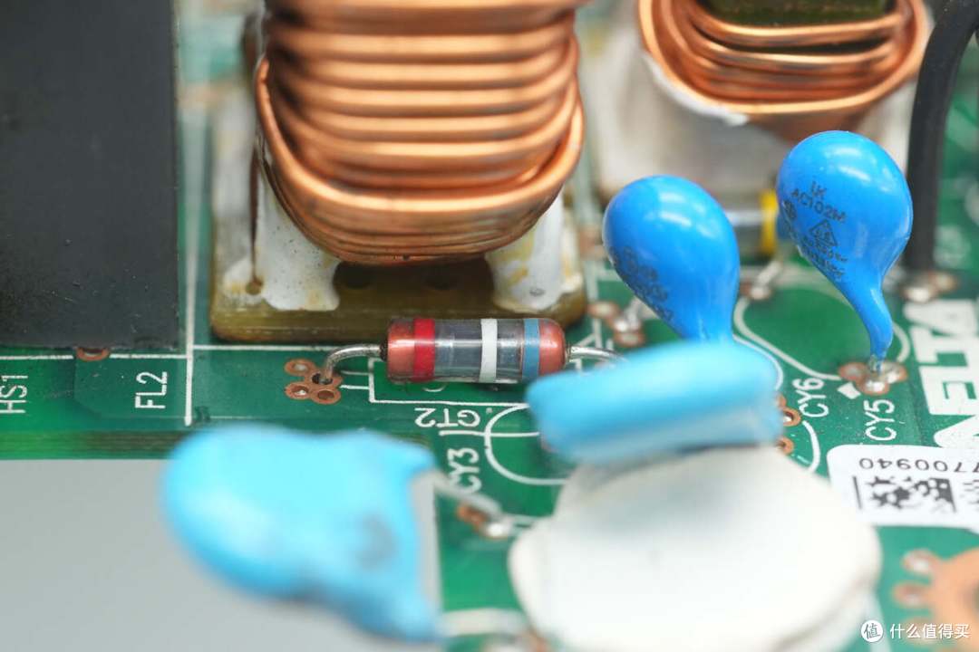 PFC+LLC+同步整流架构设计，台达550W碳化硅服务器电源拆解
