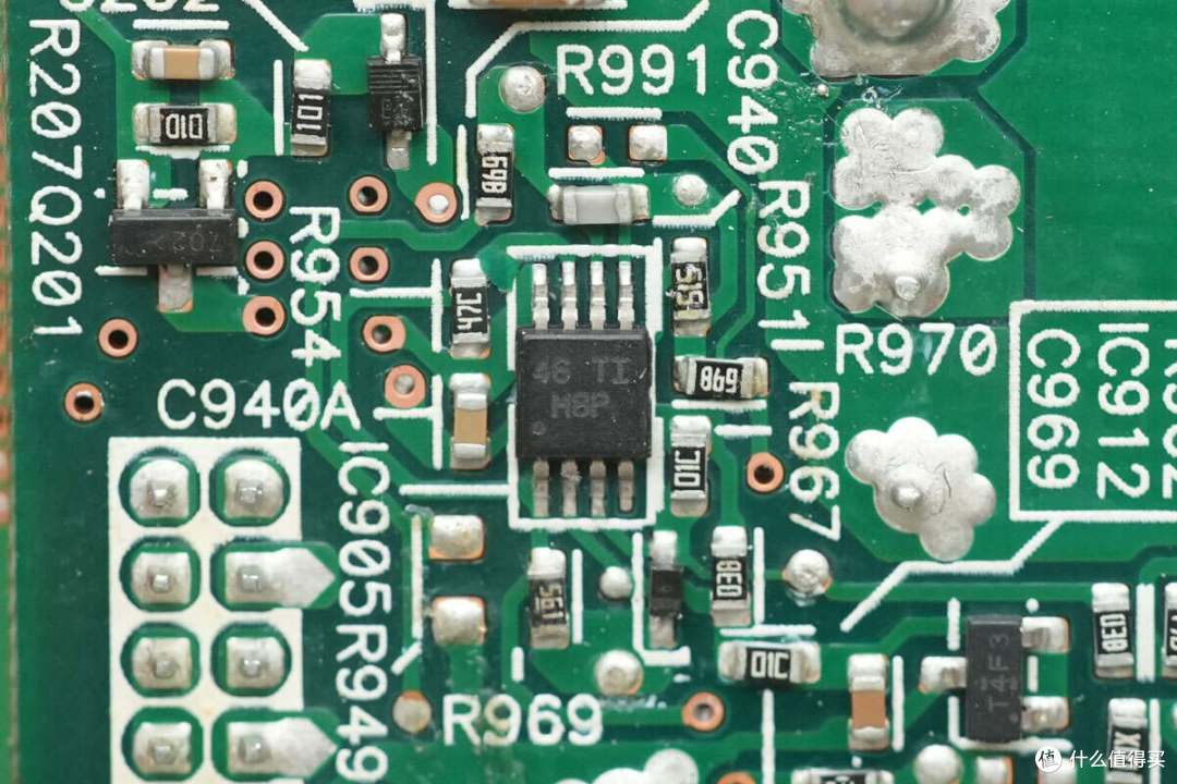 PFC+LLC+同步整流架构设计，台达550W碳化硅服务器电源拆解