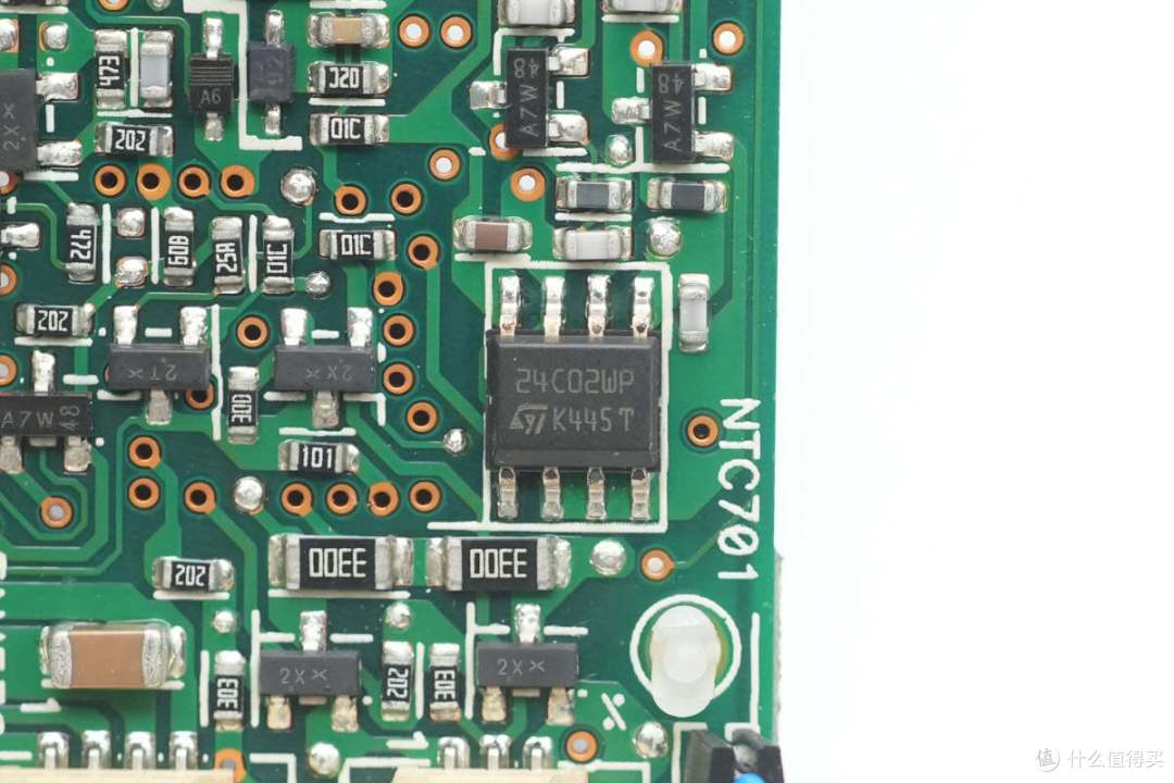 PFC+LLC+同步整流架构设计，台达550W碳化硅服务器电源拆解