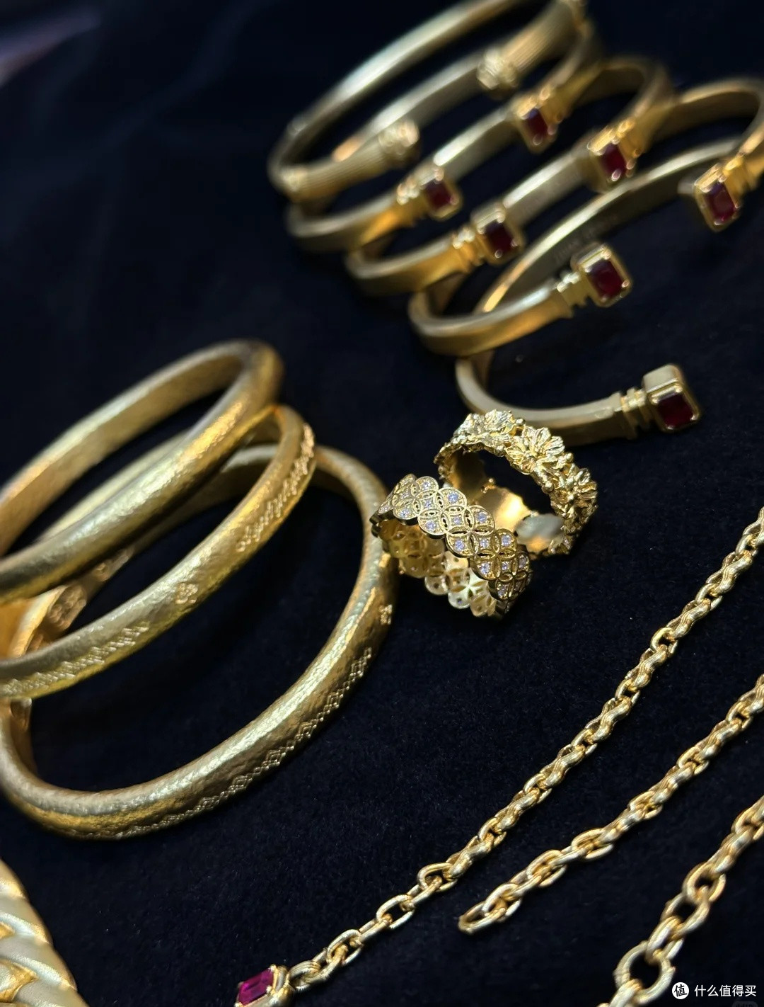 黄金税收新政省钱指南：成本变在哪？这样买不亏_黄金首饰_什么值得买