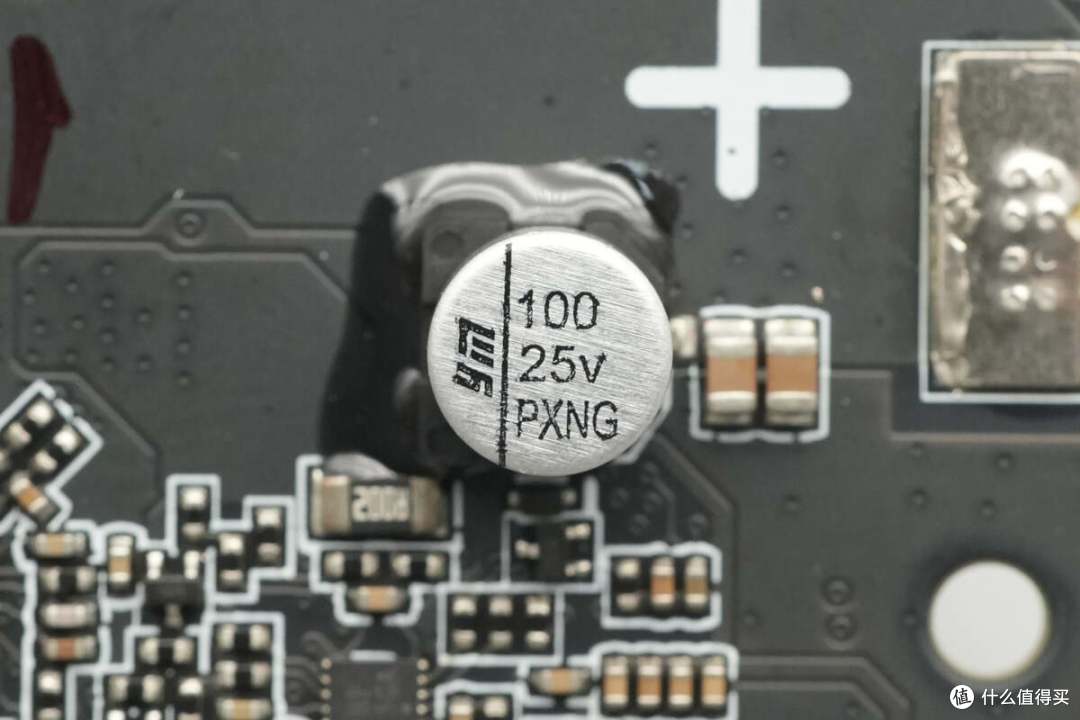 120W+45W同时快充,小米新款165W自带线充电宝拆解