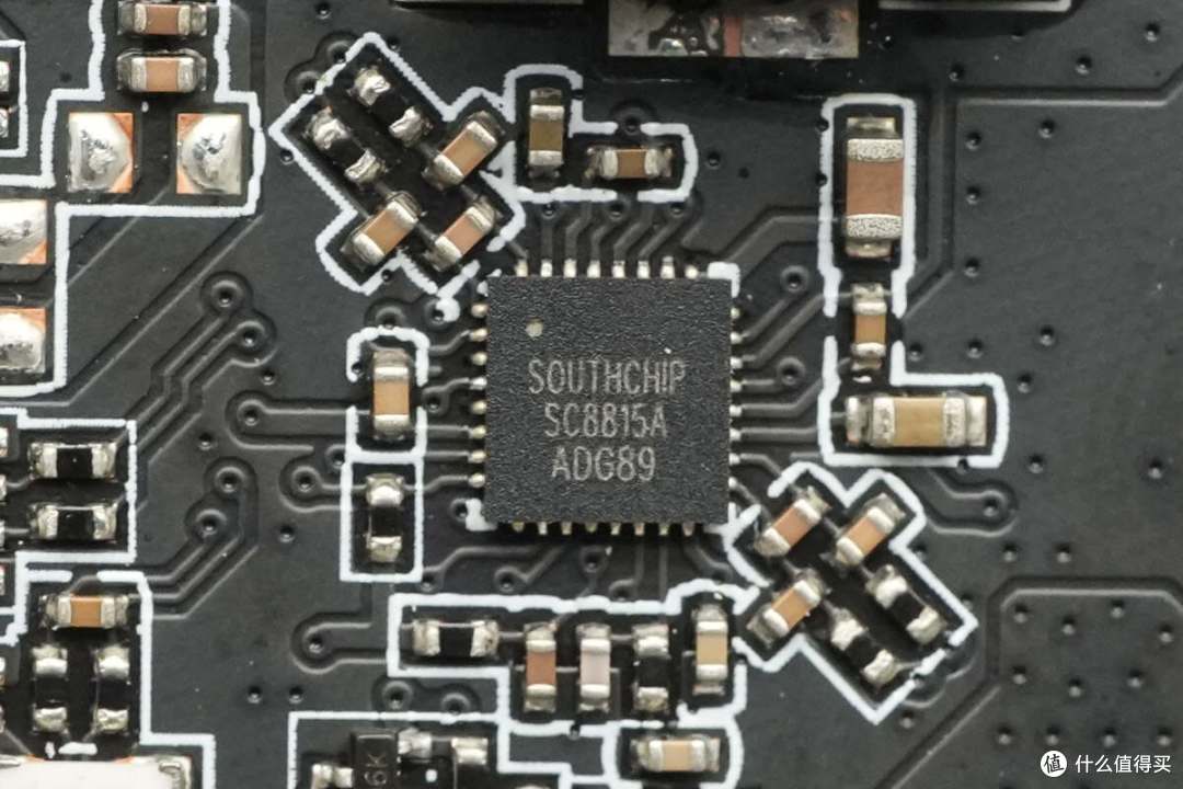 120W+45W同时快充,小米新款165W自带线充电宝拆解