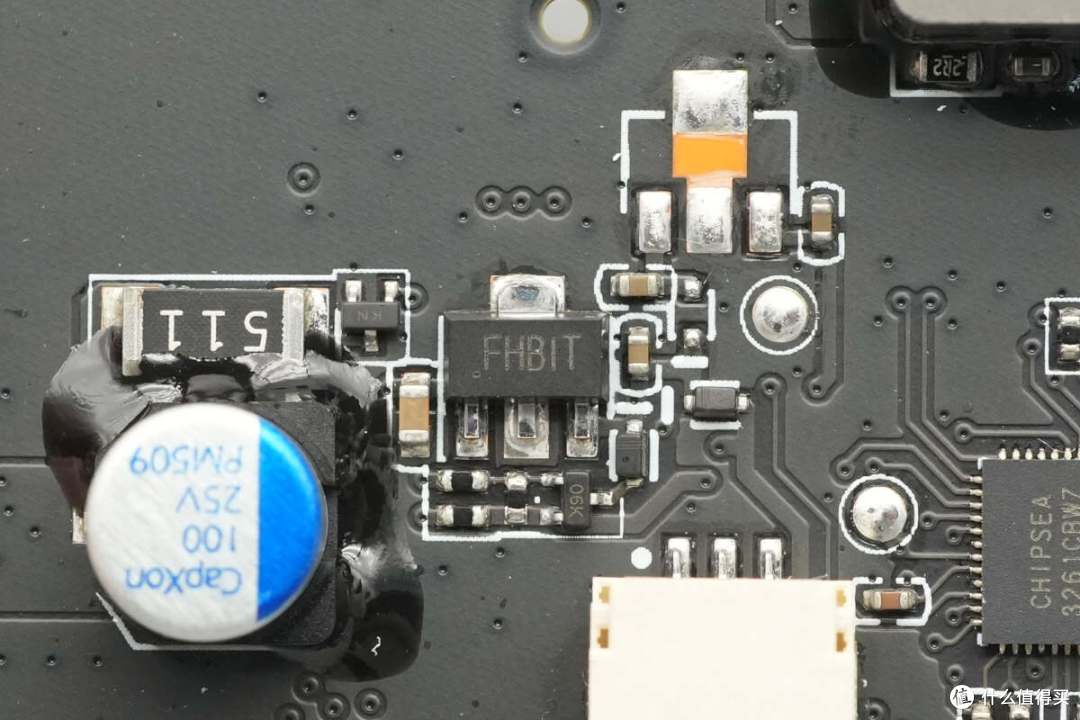 120W+45W同时快充,小米新款165W自带线充电宝拆解