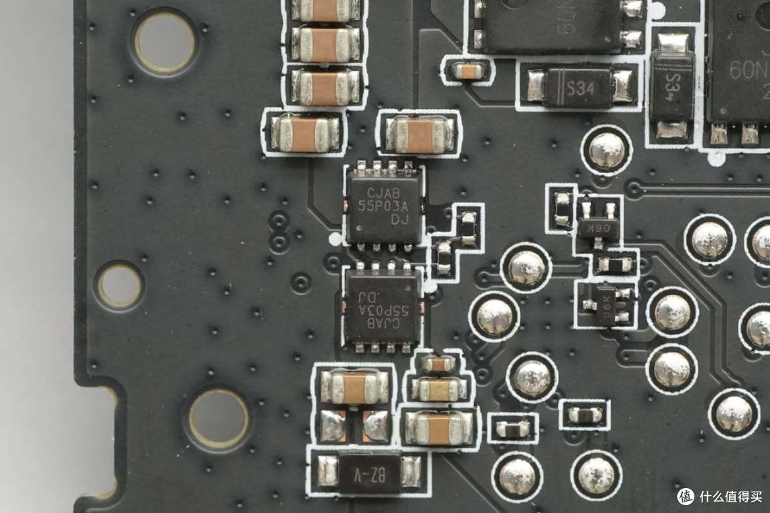 120W+45W同时快充,小米新款165W自带线充电宝拆解