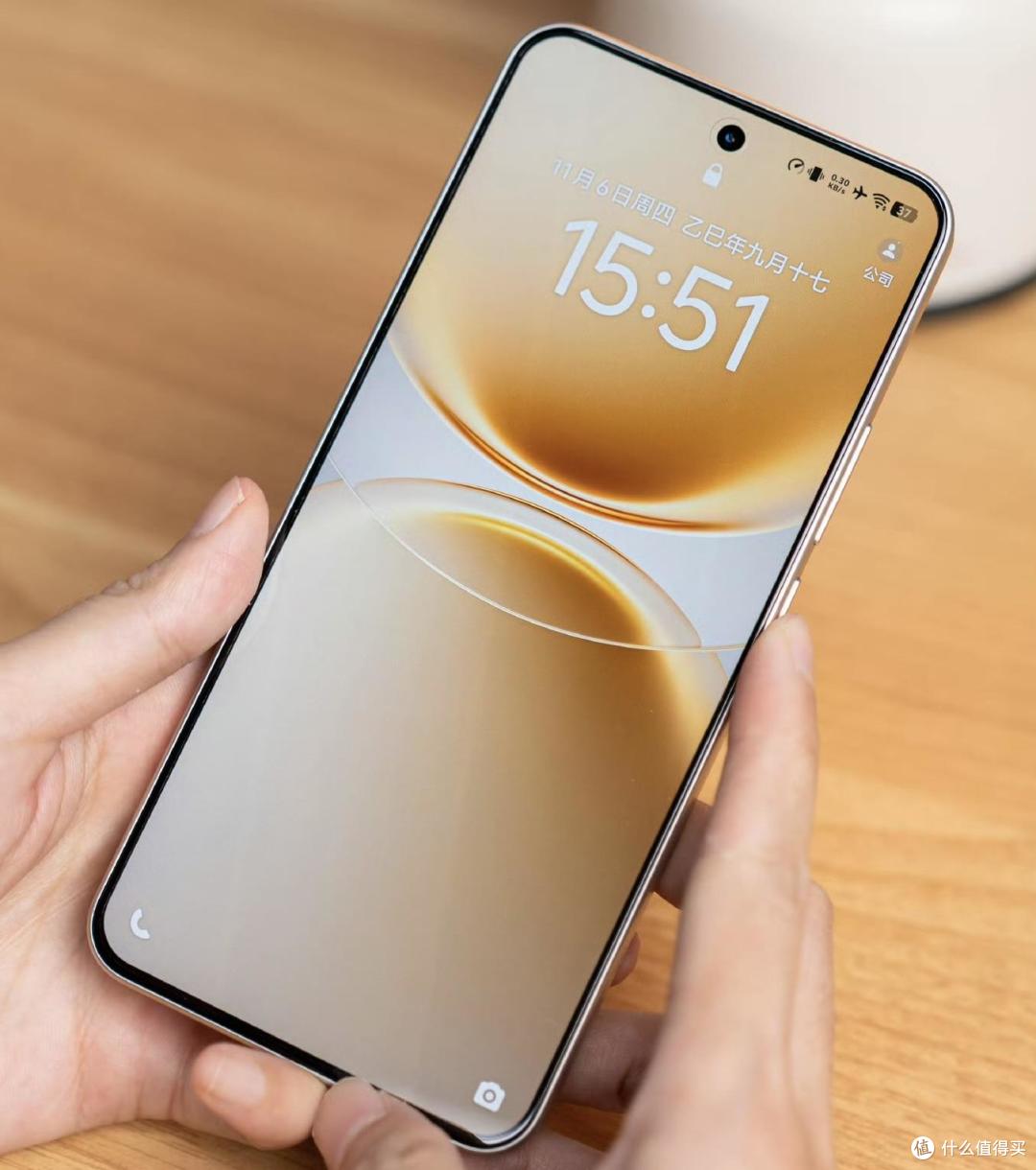 vivo Y500 Pro正式发布,2亿像素主摄+7000mAh+IP69,1799元起