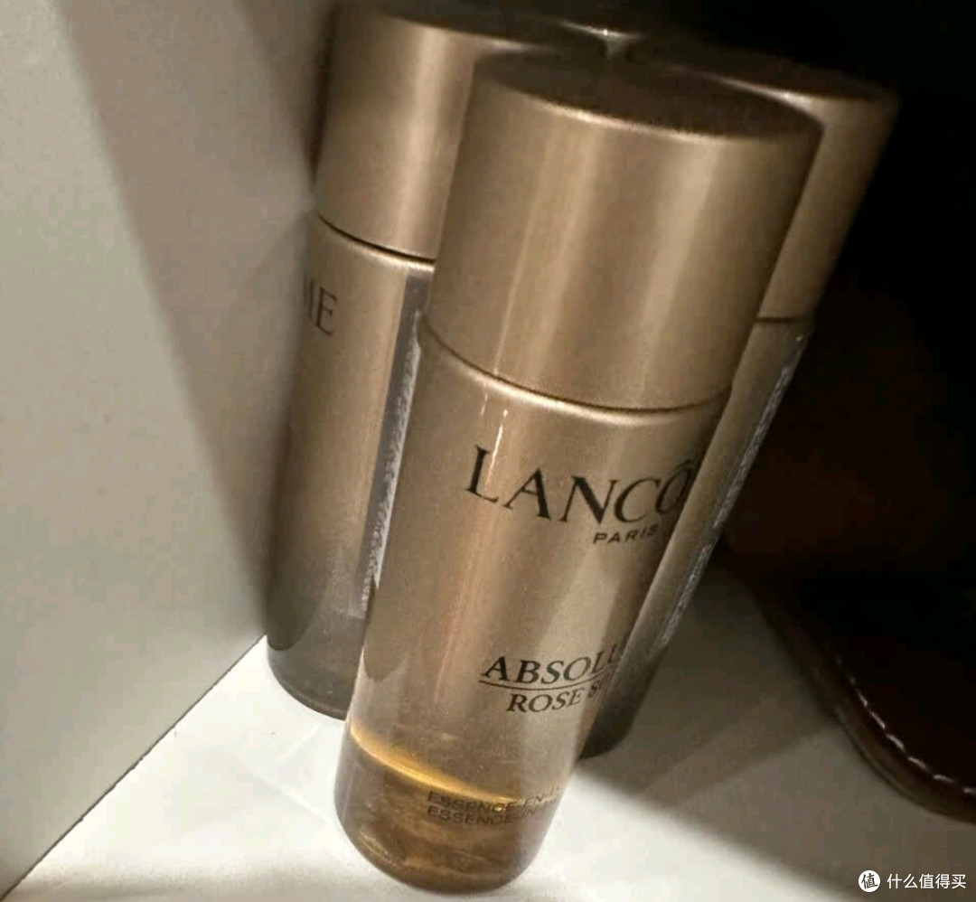 双十一必选：兰蔻菁纯精华水，奢润抗老的“水光弹”