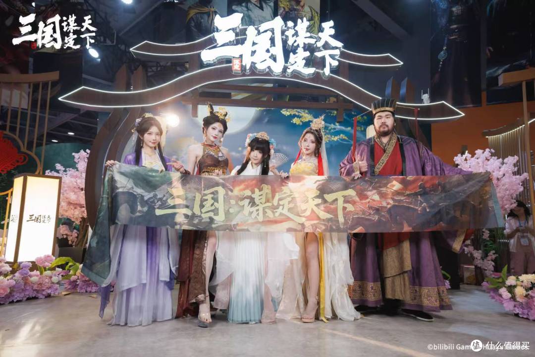 上班强撑？这款游戏让策略控找到松弛感