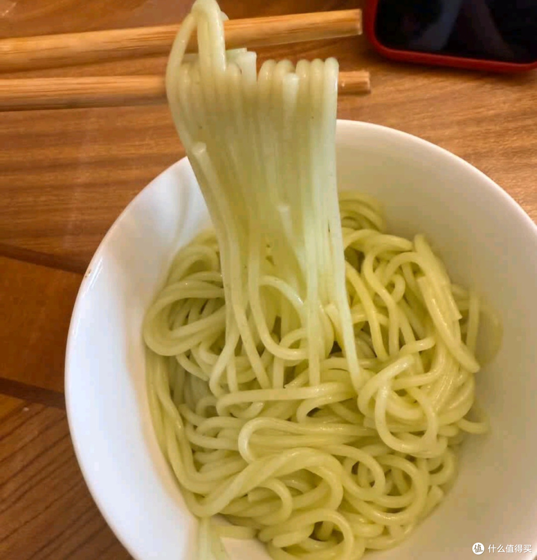 金龙鱼新品挂面:筋道抗煮