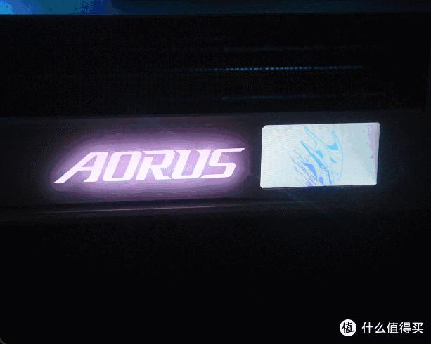 玩转4K高刷——技嘉超级冰雕RTX5080