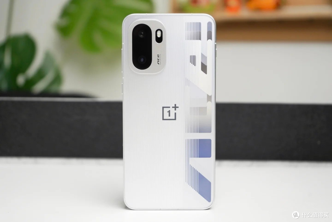 预算3000元买手机!16GB+512GB版本就这三款,真没必要花冤枉钱!