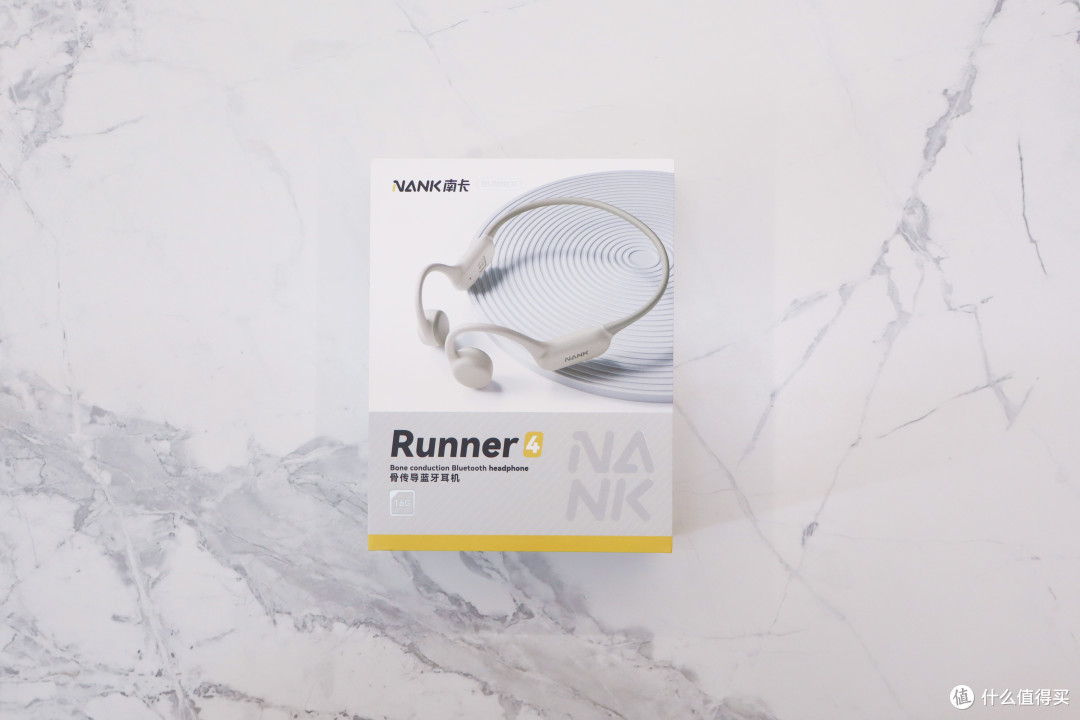 百元骨传导闭眼入!南卡 Runner4 :舒适、防水、音质一个都不少